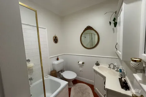 Property photo of 3 David Street Colac VIC 3250