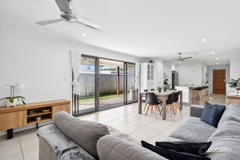 Property photo of 30 Silver Wattle Grove Peregian Springs QLD 4573