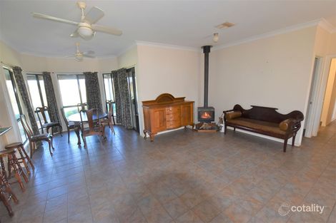 49 Quarry Rd, Quorn, SA 5433
