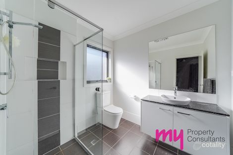 Property photo of 19 Franklin Grove Oran Park NSW 2570