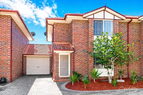 8/42 Wellwood Ave, Moorebank, NSW 2170