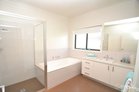 Property photo of 8 Healey Court Moama NSW 2731