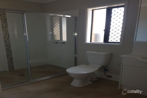 Property photo of 1/2 Rosella Way Deebing Heights QLD 4306