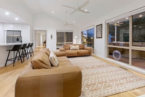 Property photo of 10 Pardella Place Mount Martha VIC 3934