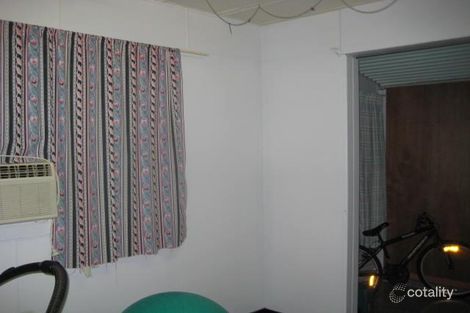 Property photo of 98 Miles Avenue Kelso QLD 4815