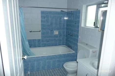 Property photo of 5/98 Pease Street Manoora QLD 4870