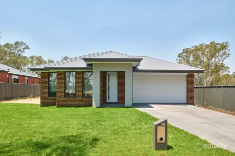 26 Patterson St, Heathcote, VIC 3523