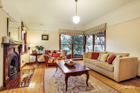 Property photo of 22 Rosstrevor Crescent Mitcham VIC 3132