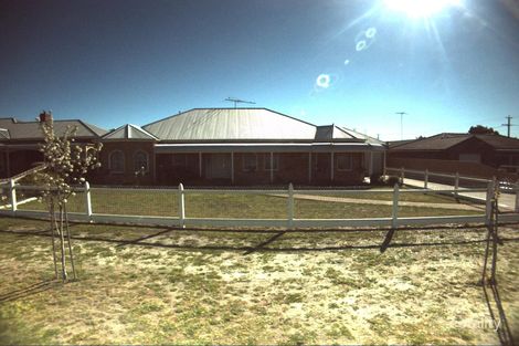 13 Silvan Ct, Lovely Banks, VIC 3213