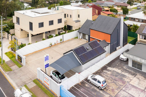 122 Ashmore Rd, Benowa, QLD 4217