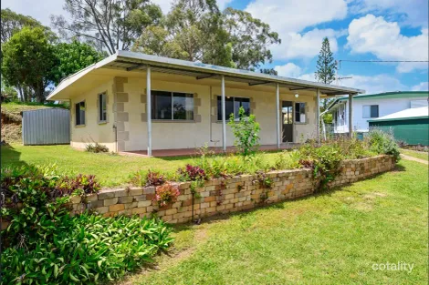 Property photo of 18 Ferguson Crescent West Gladstone QLD 4680