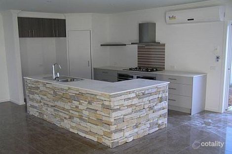 Property photo of 1 Lytham Court Tatura VIC 3616