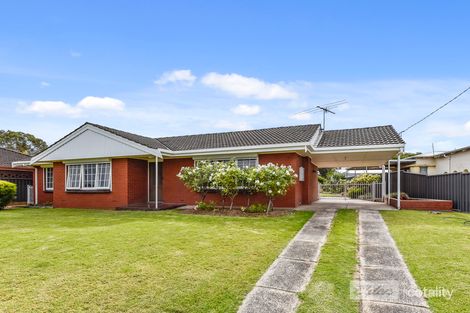 19 Mowbray St, Millicent, SA 5280