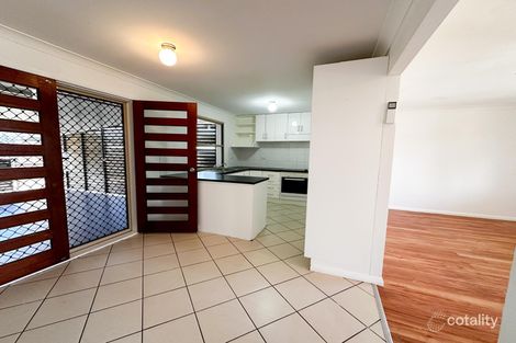 Property photo of 17 Misfeld Close Gracemere QLD 4702