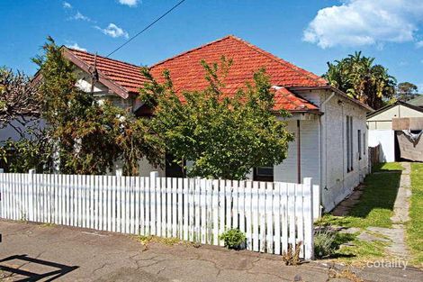 Property photo of 18 Myrtle Street Marrickville NSW 2204