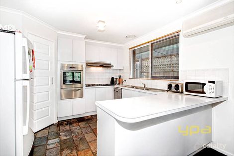 Property photo of 3 Acton Place Wyndham Vale VIC 3024