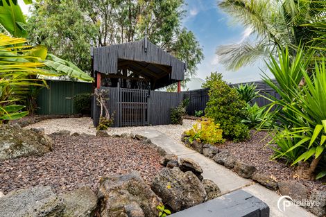 Property photo of 16 Wembley Drive Berwick VIC 3806