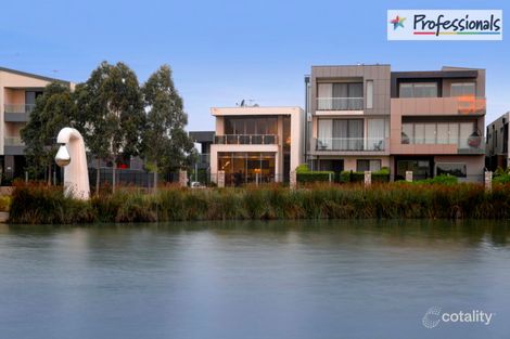 Property photo of 9 The Strand Caroline Springs VIC 3023