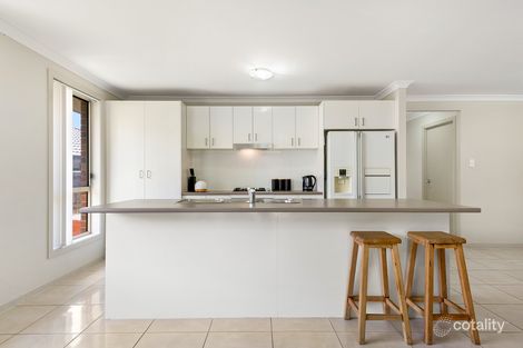 Property photo of 43 Finch Crescent Aberglasslyn NSW 2320
