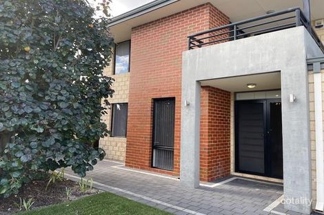 Property photo of 5 Prospector Loop Bassendean WA 6054