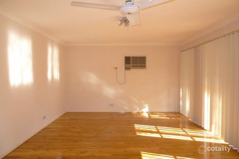 Property photo of 6 Greenmeadows Crescent Toongabbie NSW 2146