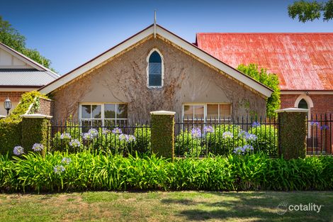 Property photo of 8 Palmerston Street Berwick VIC 3806