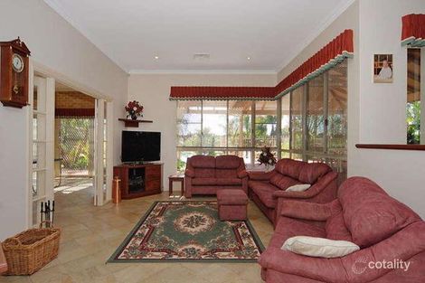 Property photo of 9 Alta Laguna Crescent Ballajura WA 6066