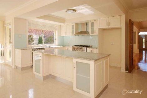 Property photo of 6 Tenterfield Drive Burnside Heights VIC 3023