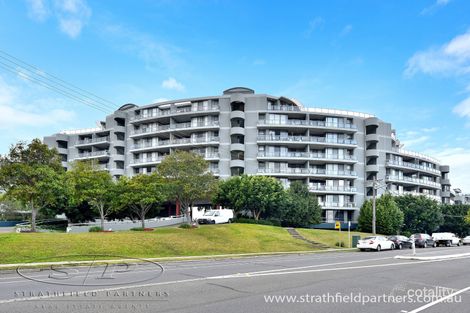 Property photo of 18/27 Bennelong Parkway Wentworth Point NSW 2127