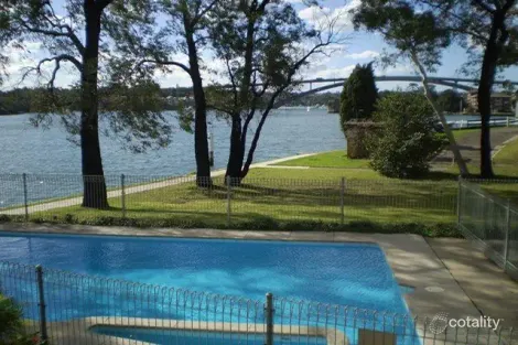 Property photo of 11/13 Bortfield Drive Chiswick NSW 2046