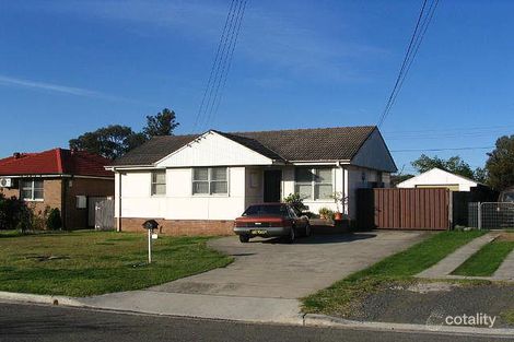 12 Quiros Ave, Fairfield West, NSW 2165