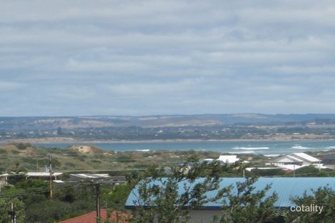 Property photo of 33 Neighbour Avenue Goolwa Beach SA 5214