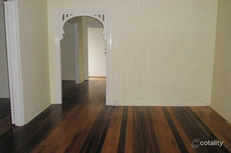 Property photo of 378 Wynnum Road Norman Park QLD 4170