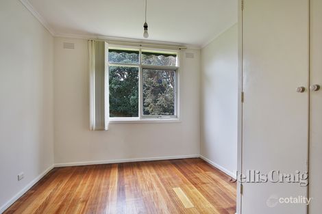 Property photo of 11 Toolang Court Mount Waverley VIC 3149