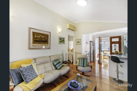 Property photo of 100 Mountjoy Terrace Manly QLD 4179