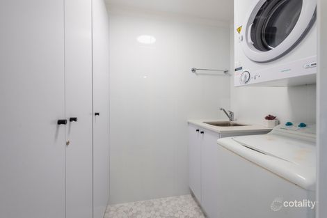 2/16-17 Pacific Pde, Yamba, NSW 2464