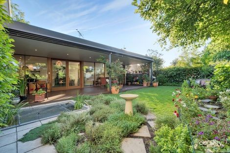 6 Station Rd, Woodside, SA 5244