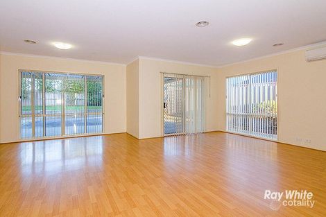 Property photo of 28 Franklin Parade Lynbrook VIC 3975