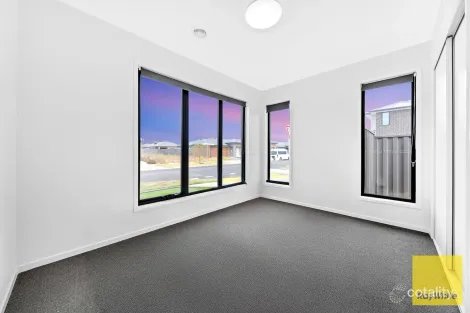 Property photo of 57 Celestial Circuit Tarneit VIC 3029