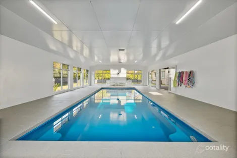 Property photo of 20 Logans Beach Road Warrnambool VIC 3280