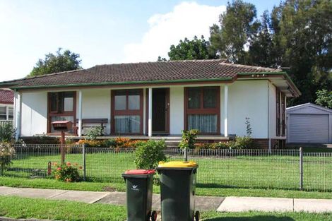 15 Aldinga Ave, Koonawarra, NSW 2530