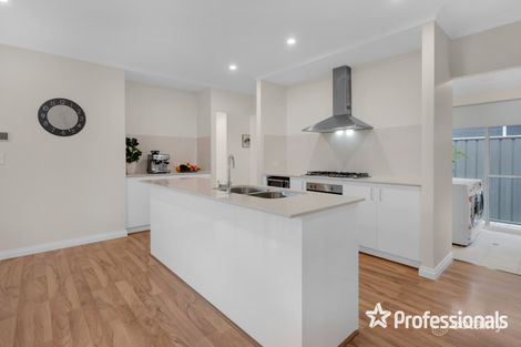 Property photo of 86 Fairweather Drive Piara Waters WA 6112