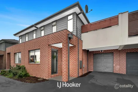 5/33 New St, Dandenong, VIC 3175