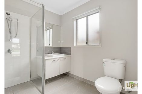 Property photo of 14 Victory Drive Pakenham VIC 3810