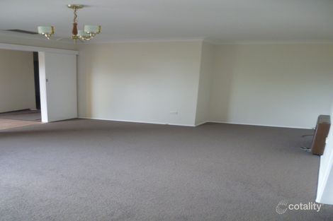 Property photo of 18 Doonba Street Hillvue NSW 2340