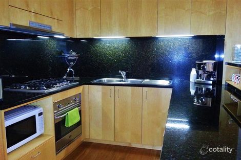 Property photo of 402/61 Shortland Esplanade Newcastle NSW 2300
