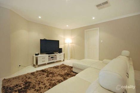 Property photo of 63 Jindare Loop Carramar WA 6031