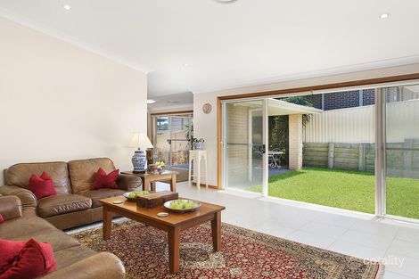 Property photo of 42 April Circuit Bolwarra Heights NSW 2320