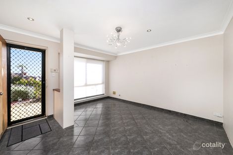 Property photo of 21 Strickland Court Coogee WA 6166