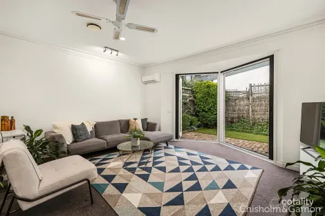 Property photo of 114 Nott Street Port Melbourne VIC 3207